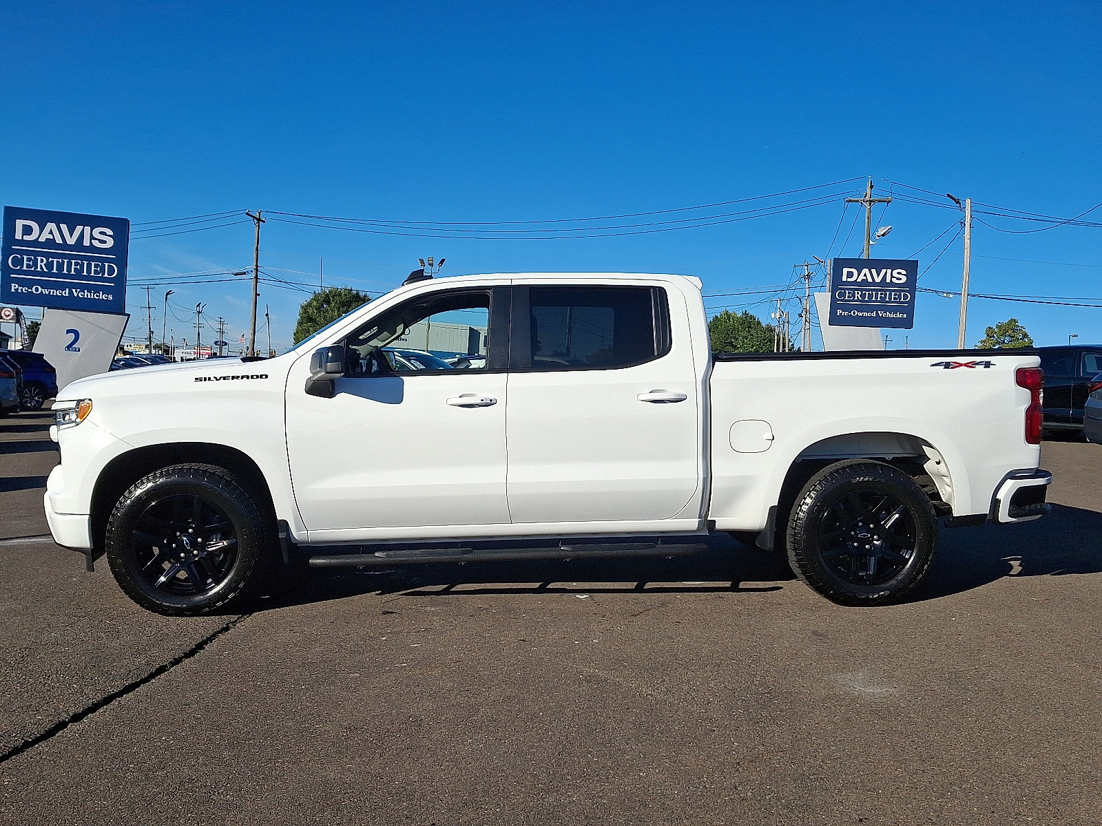 Used 2024 Chevrolet Silverado 1500 RST w/ LPO, Dark Essentials Package image 7