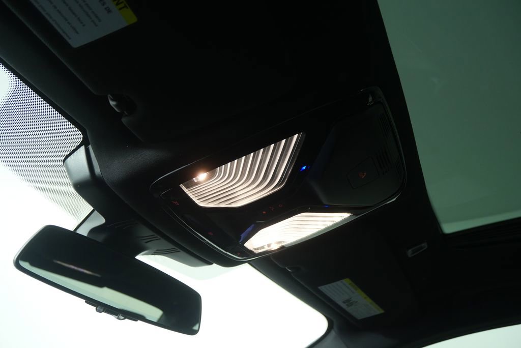 Used 2023 BMW 540i w/ M Sport Package image 20