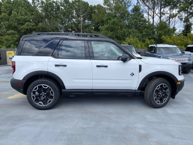 New 2026 Ford Bronco Sport Outer Banks w/ Outer Banks Tech Package+ AWD/4WD image 2