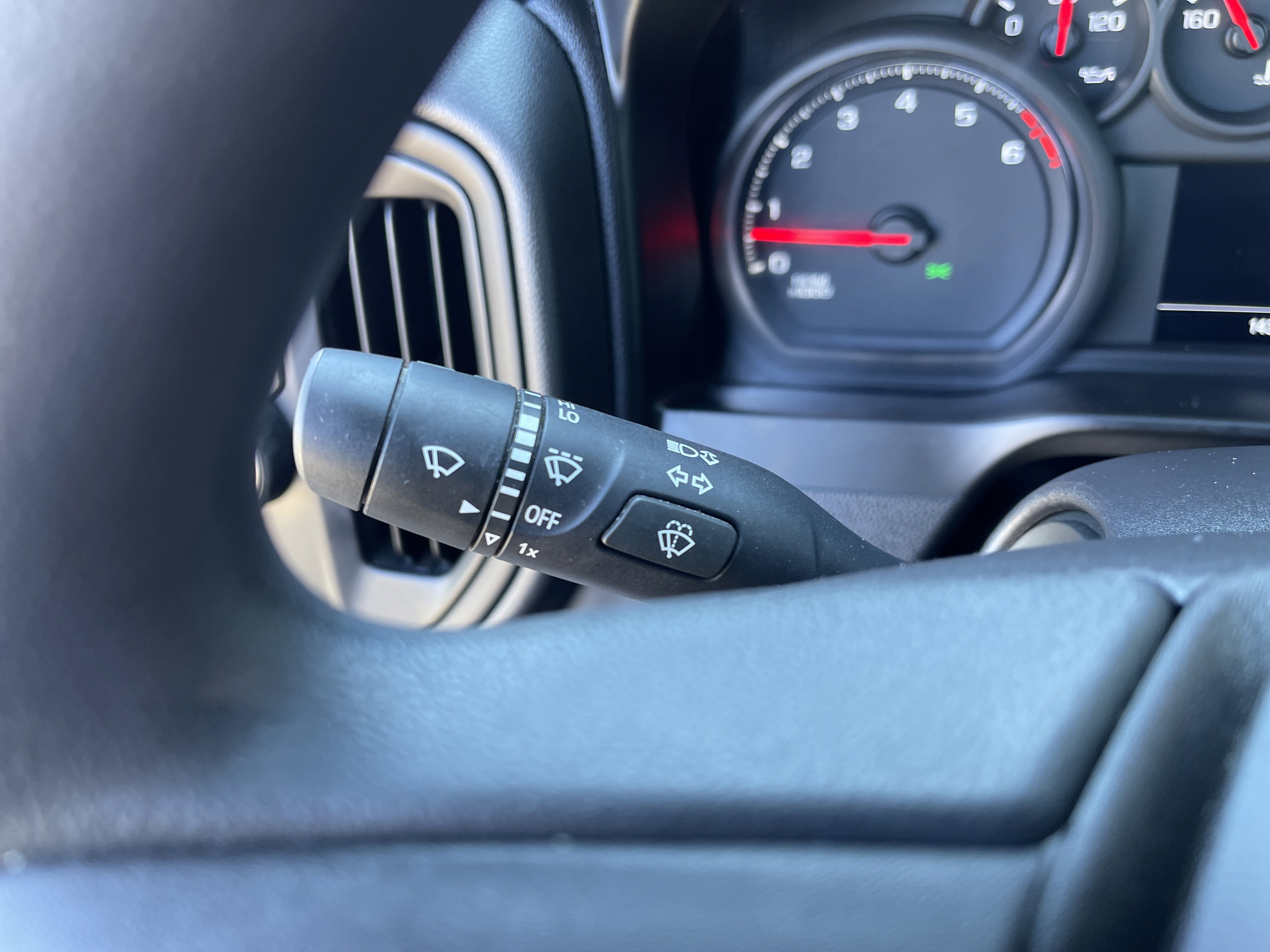 Used 2020 Chevrolet Silverado 1500 W/T image 17