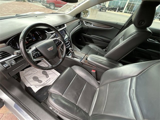 Used 2018 Cadillac XTS Luxury image 12
