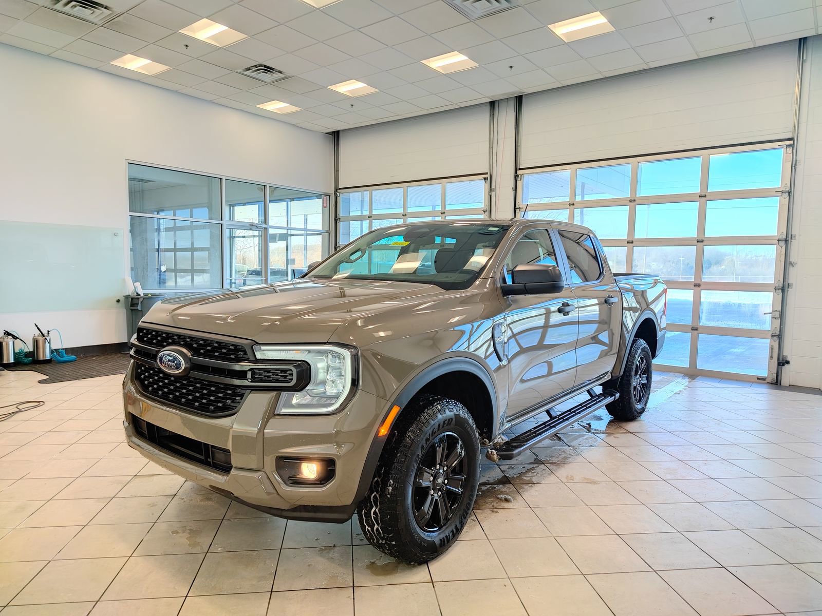 Used 2025 Ford Ranger XL w/ Trailer Tow Package image 8