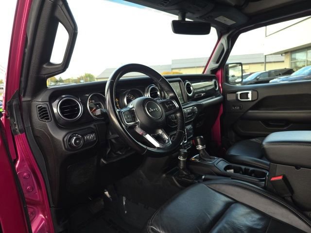 Used 2022 Jeep Wrangler Unlimited Sahara image 15