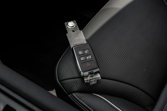 Used 2023 Land Rover Discovery HSE R-Dynamic AWD/4WD image 76