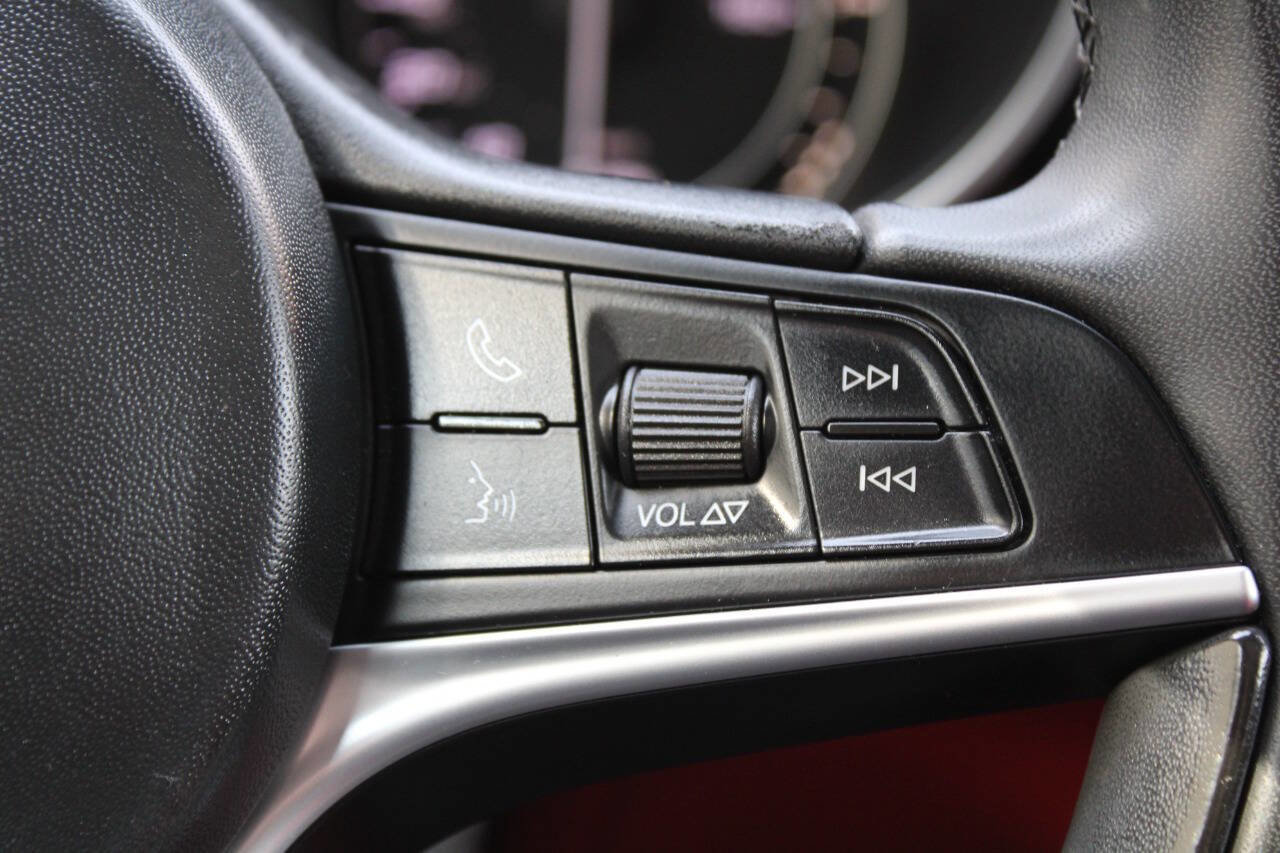 Used 2018 Alfa Romeo Stelvio Sport w/ Cold Weather Package image 28