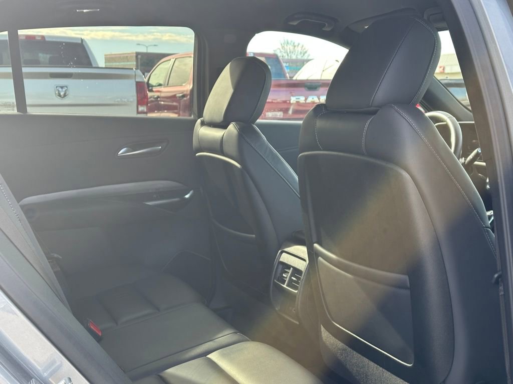 Certified 2025 Cadillac XT4 Premium Luxury image 12