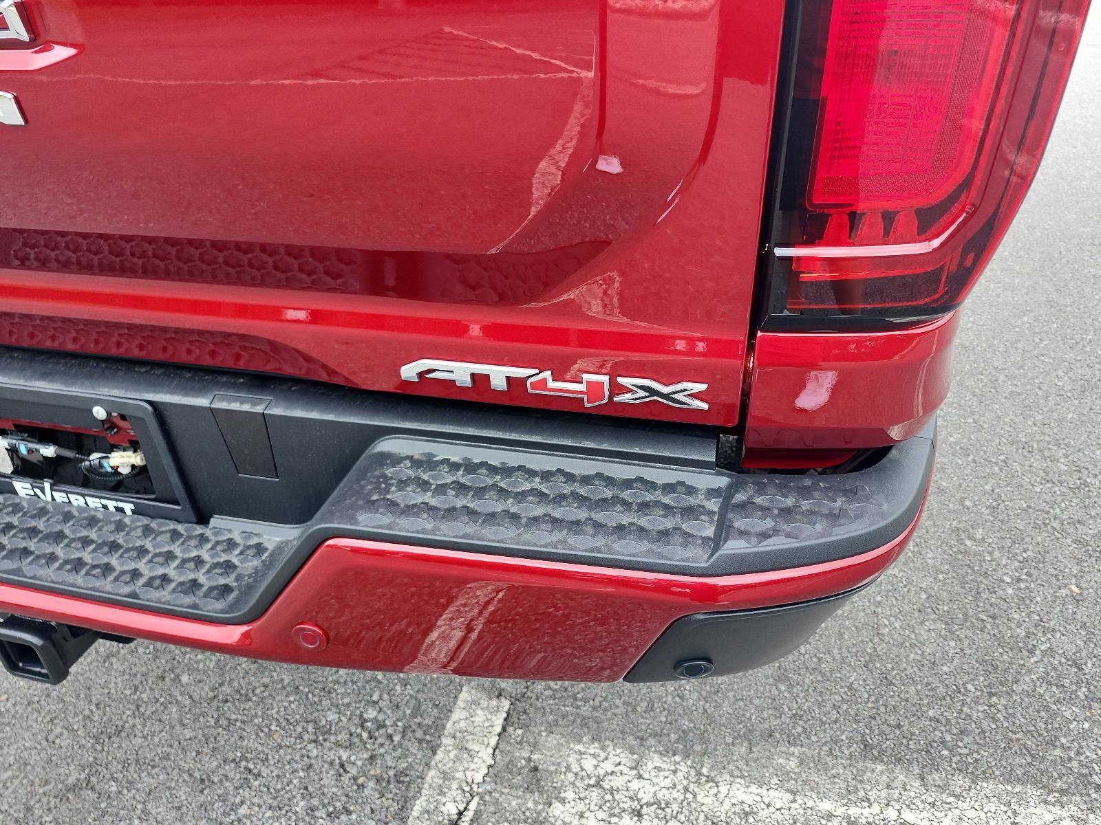 New 2025 GMC Canyon AT4 w/ AT4X Package image 4