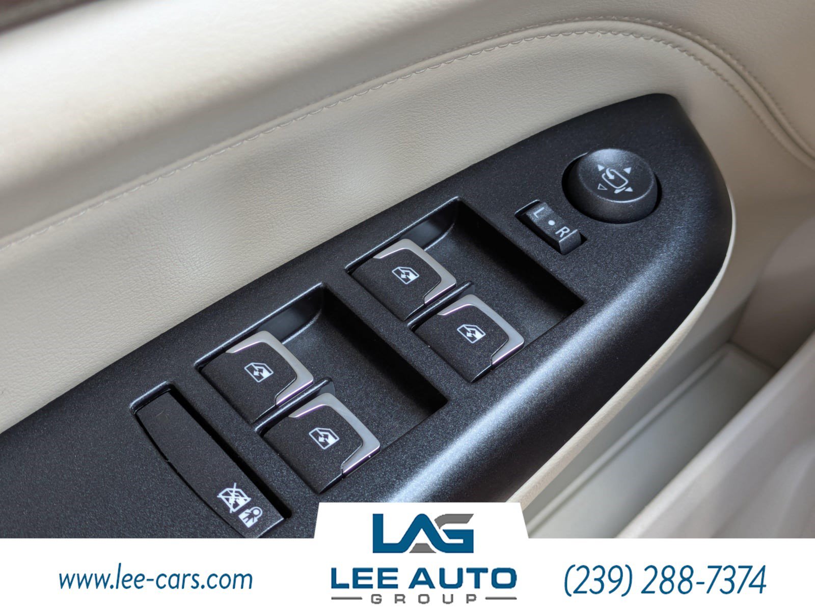 Used 2015 Cadillac SRX Luxury AWD/4WD image 20