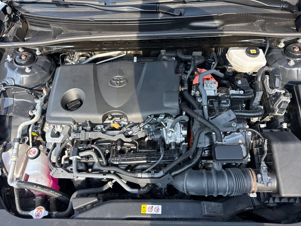 Used 2025 Toyota Camry SE FWD image 36