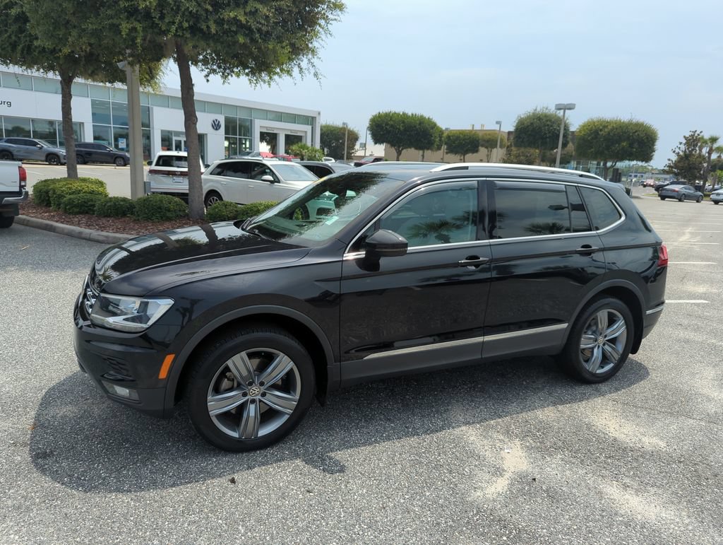Used 2020 Volkswagen Tiguan SEL AWD/4WD image 13