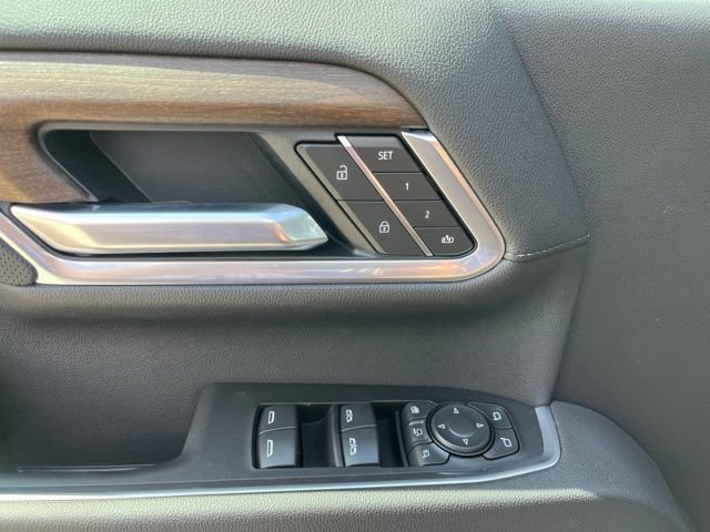 New 2026 Chevrolet Silverado 2500 High Country w/ Midnight Edition AWD/4WD image 18