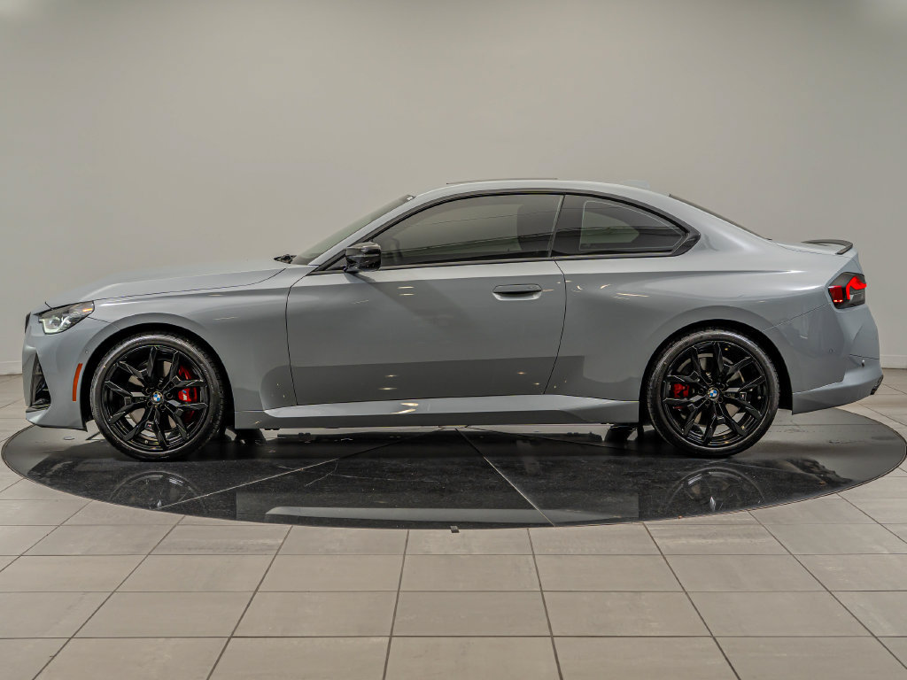 Used 2025 BMW M240i xDrive Coupe w/ Premium Package AWD/4WD image 5