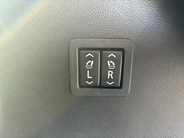 Used 2018 Buick Enclave Premium w/ Trailering Package image 26