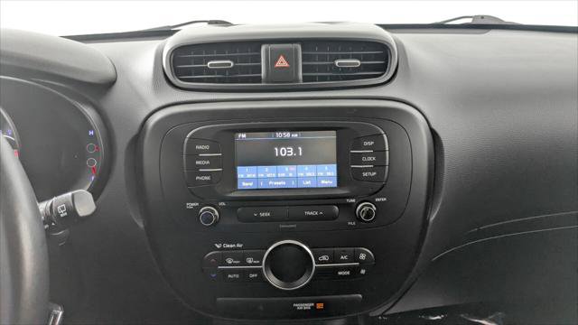 Used 2017 Kia Soul + w/ Designer's Package image 27