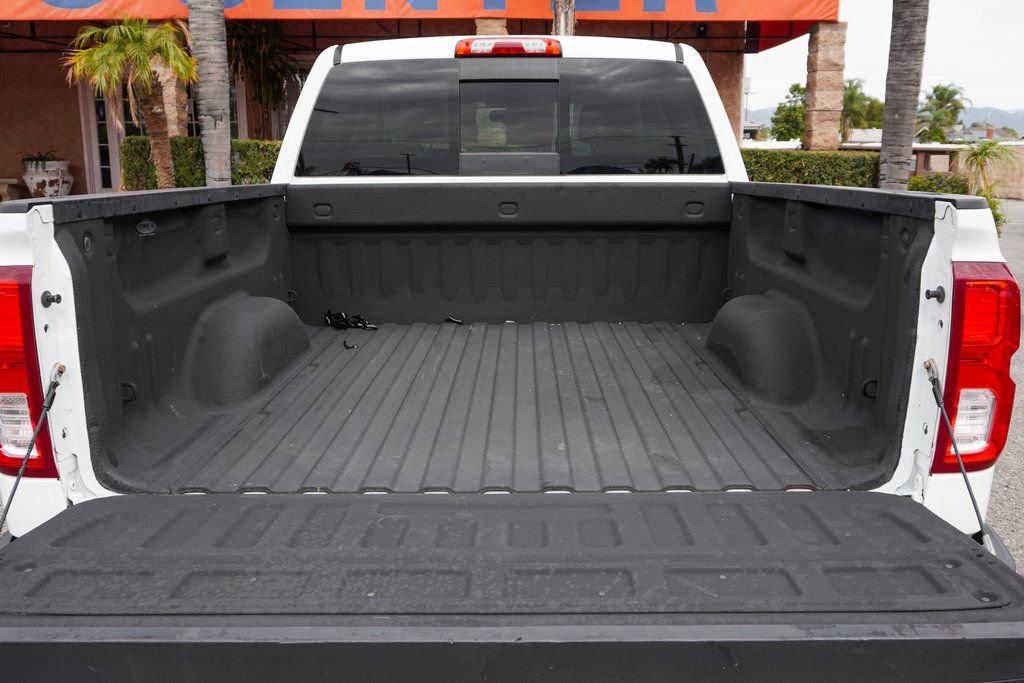 Used 2016 Chevrolet Silverado 1500 LTZ w/ LTZ Plus Package AWD/4WD image 8