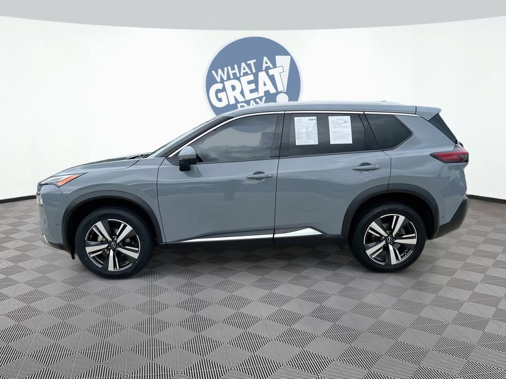 Used 2023 Nissan Rogue Platinum w/ Platinum Premium Package FWD image 9
