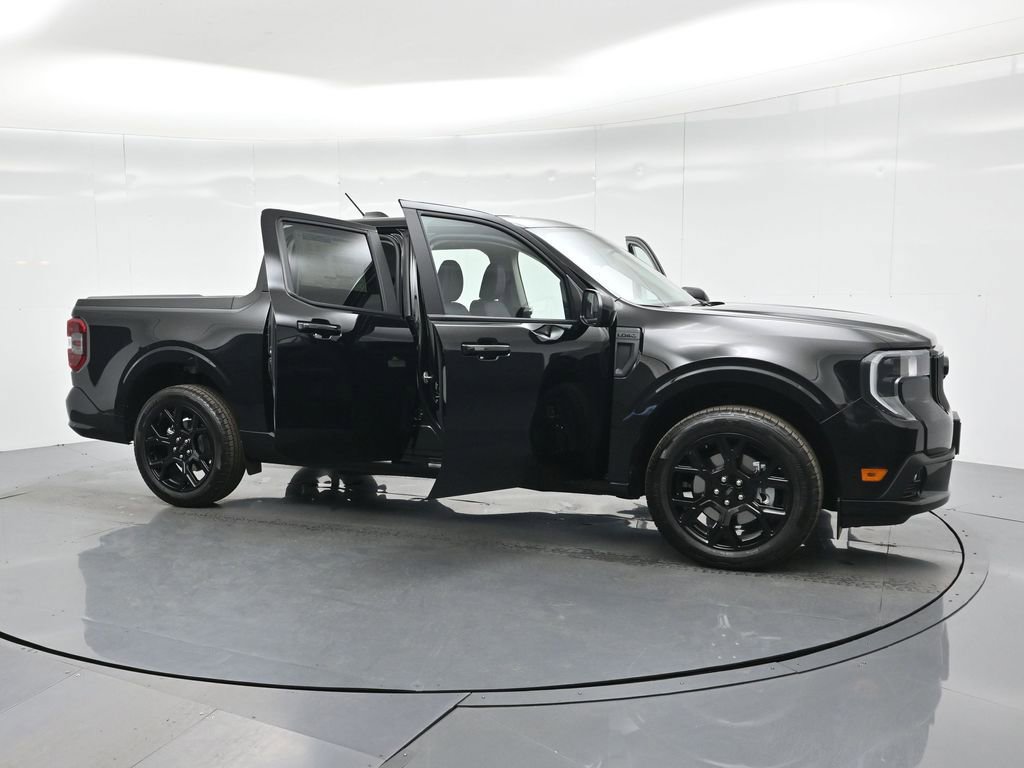 New 2025 Ford Maverick Lobo image 31