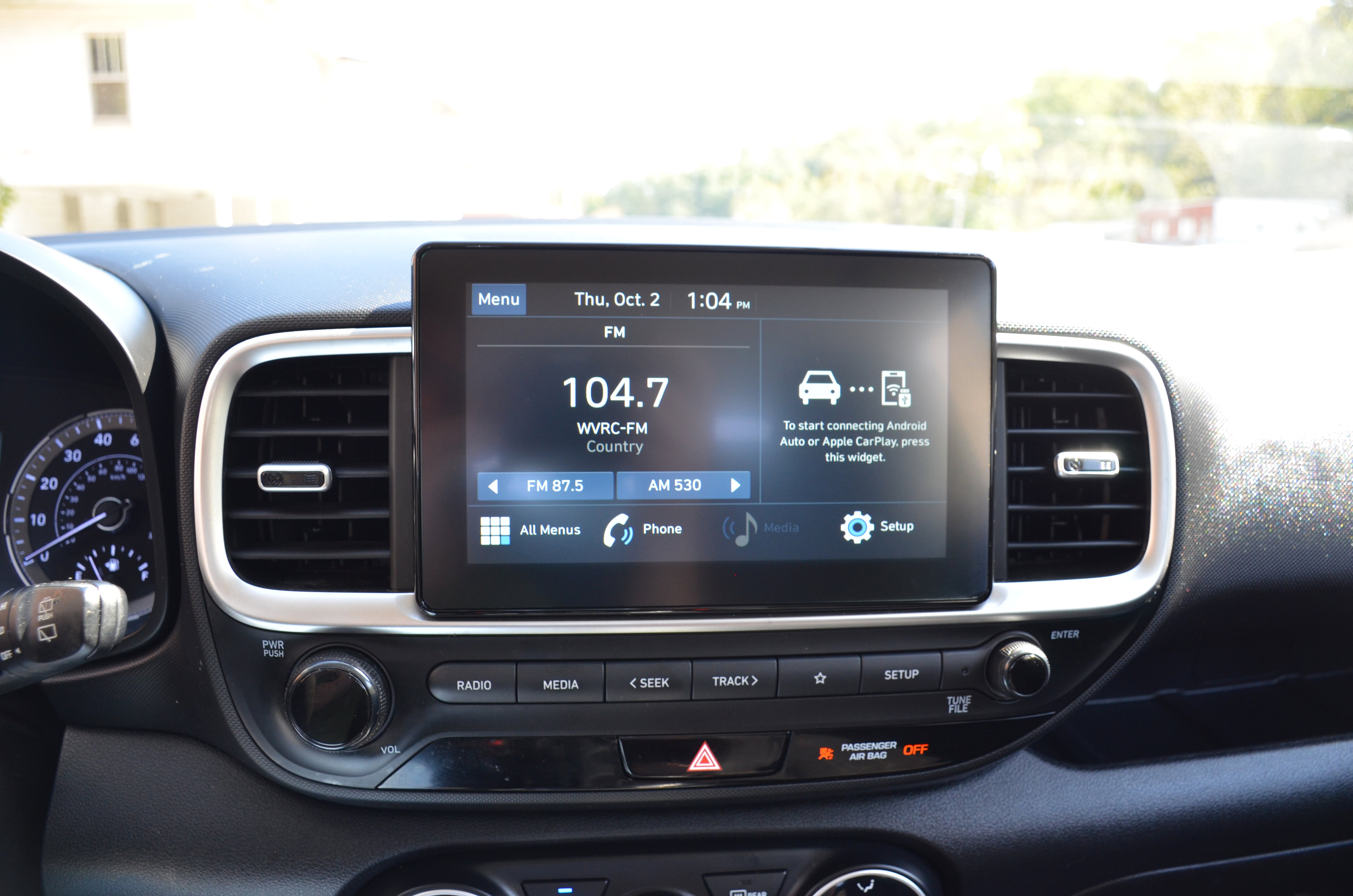 Used 2022 Hyundai Venue SE image 10