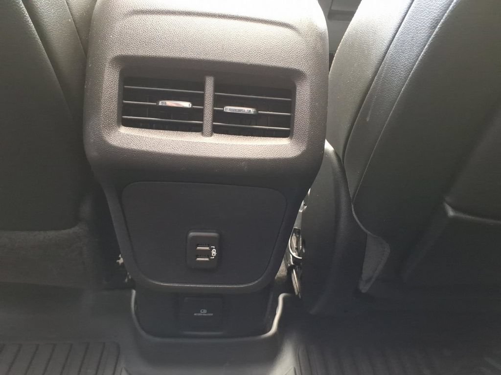 Certified 2019 GMC Terrain SLT w/ Preferred Package AWD/4WD image 11