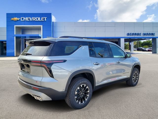 New 2026 Chevrolet Traverse Z71 w/ Enhanced Driving Package AWD/4WD image 4