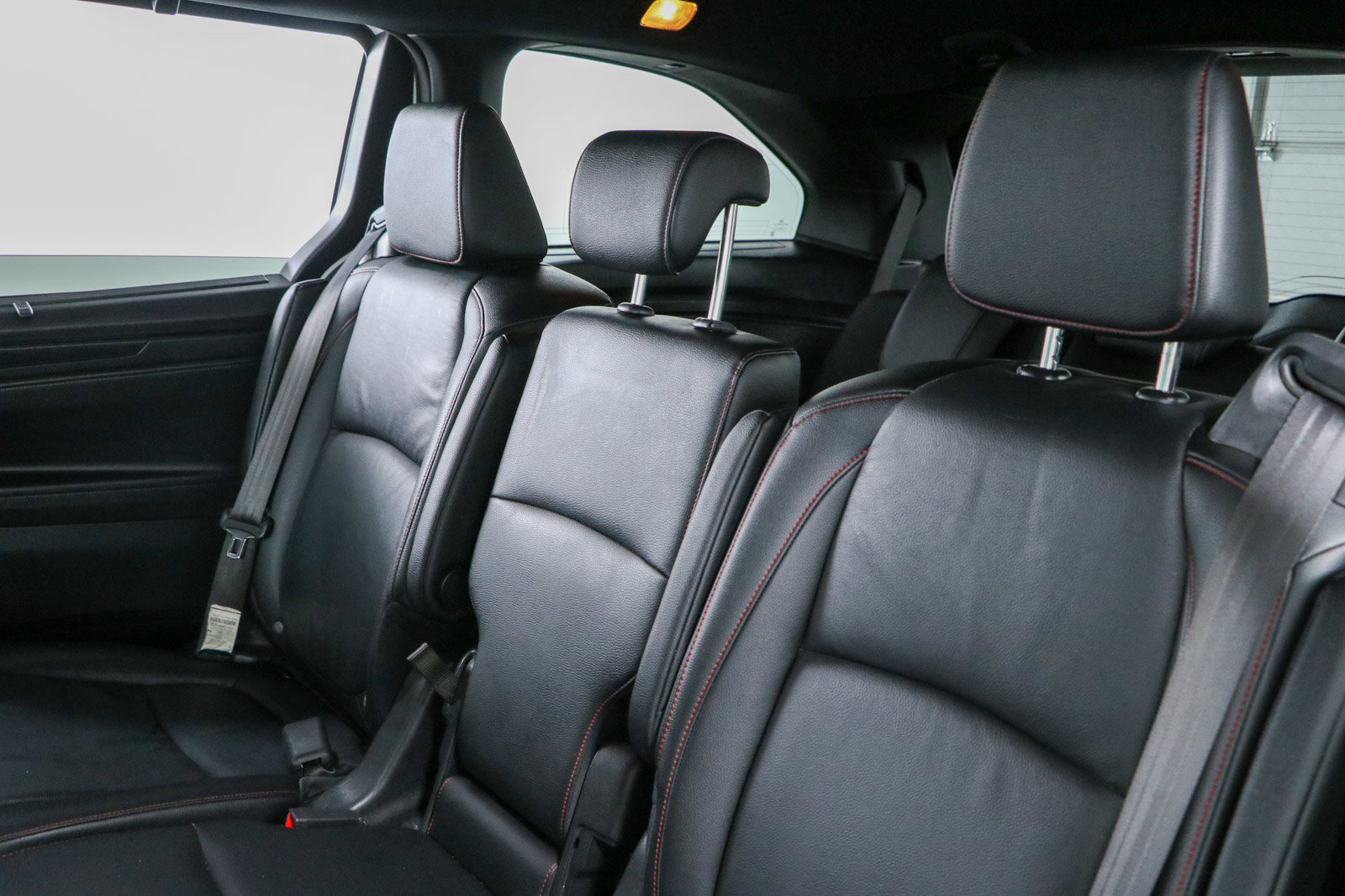 Used 2025 Honda Odyssey Sport-L image 25