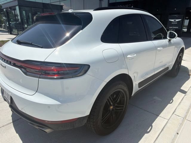 Used 2021 Porsche Macan S AWD/4WD image 3