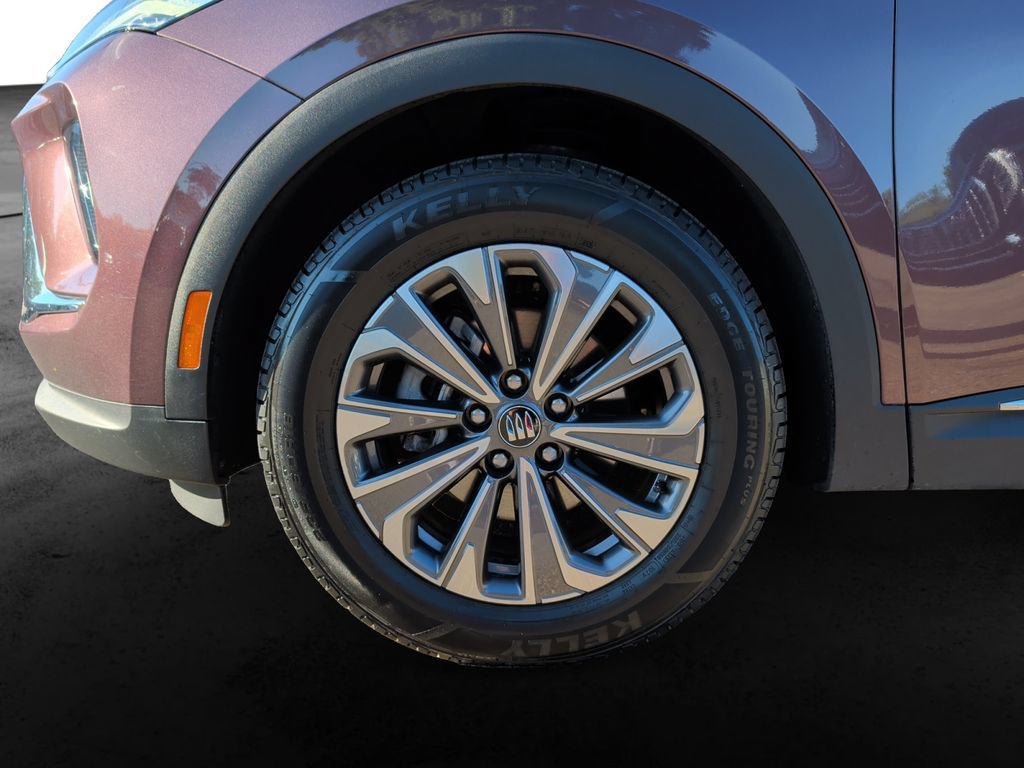 Used 2024 Buick Envision Preferred AWD/4WD image 9