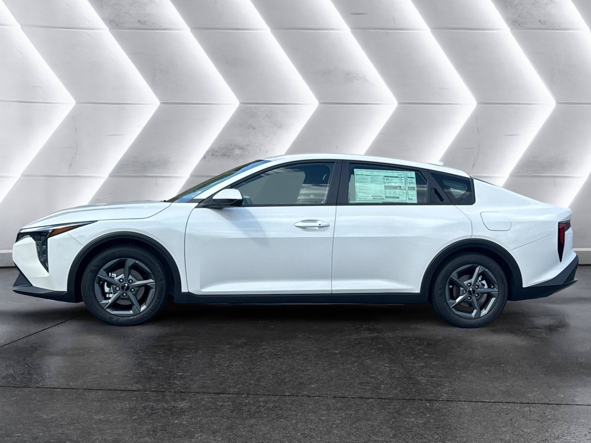 New 2026 Kia K4 FWD image 8