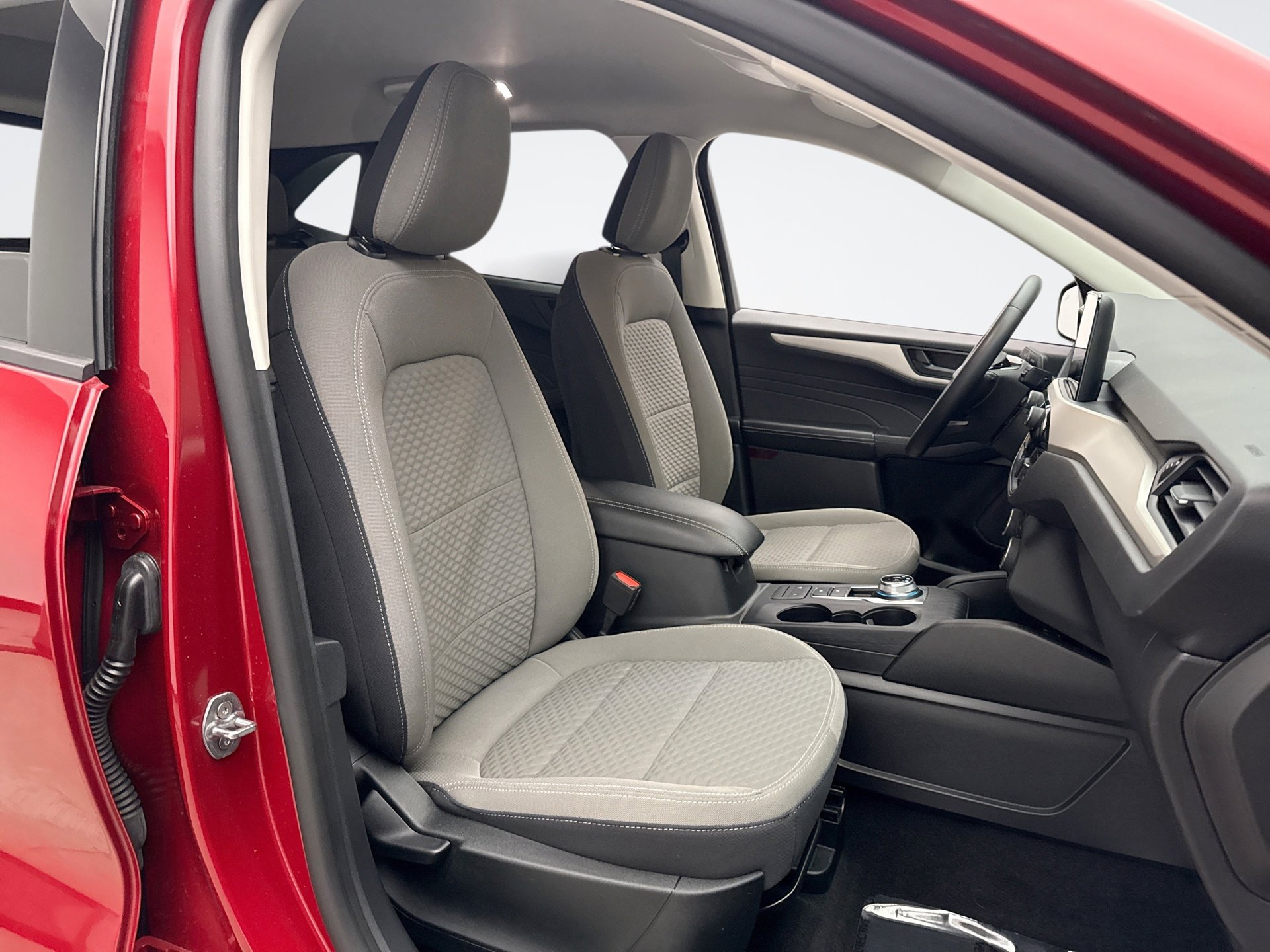 Used 2022 Ford Escape SE w/ Convenience Package image 16