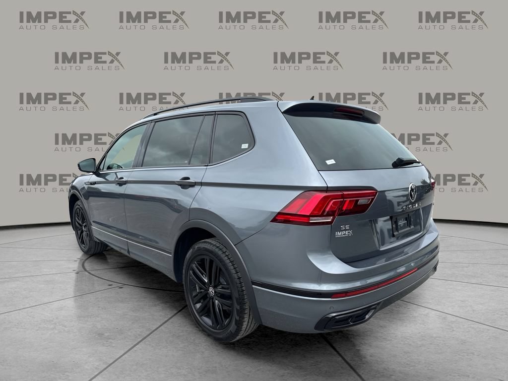 Used 2022 Volkswagen Tiguan SE R-Line AWD/4WD image 3