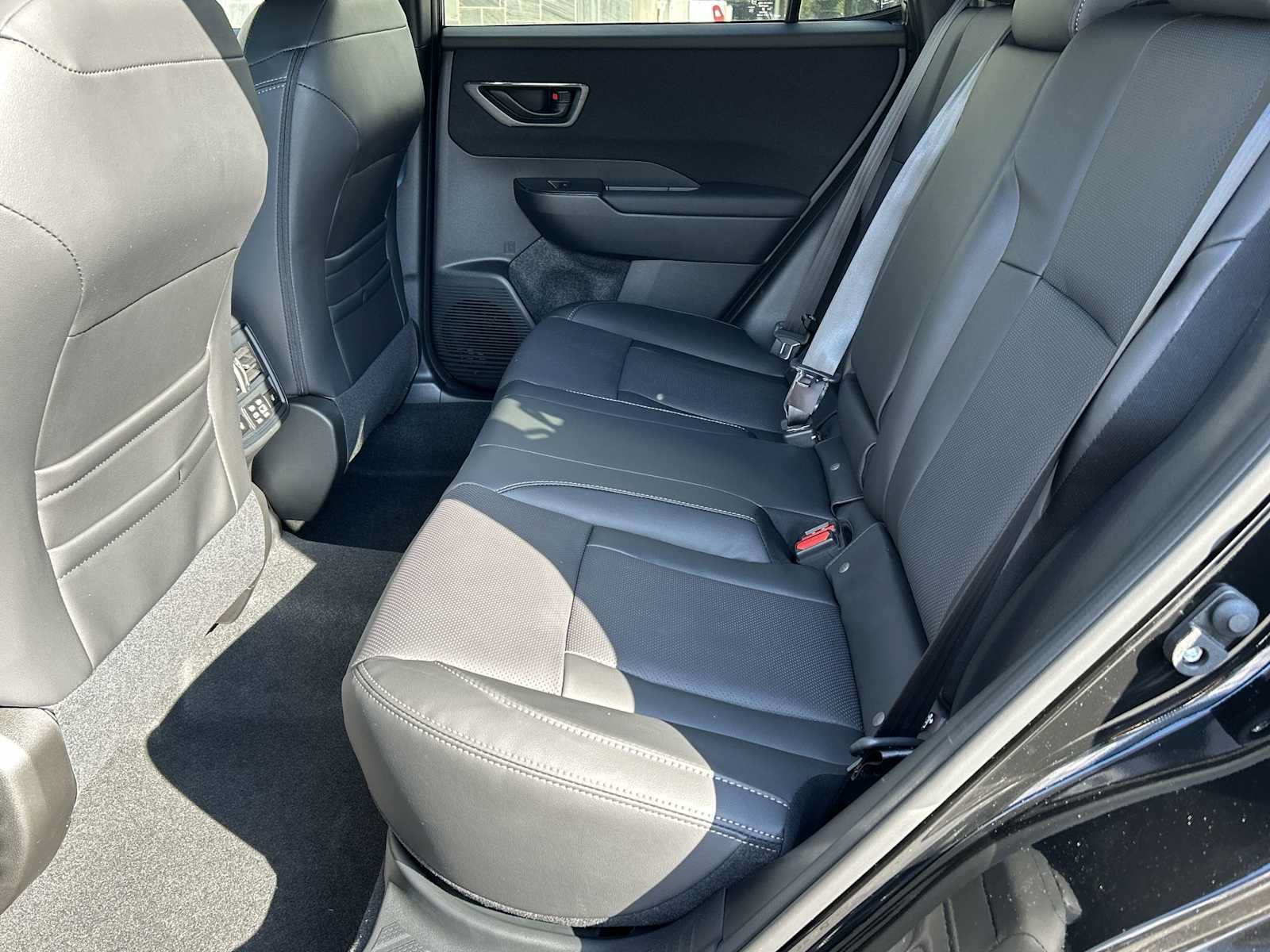New 2026 Subaru Outback Limited AWD/4WD image 9