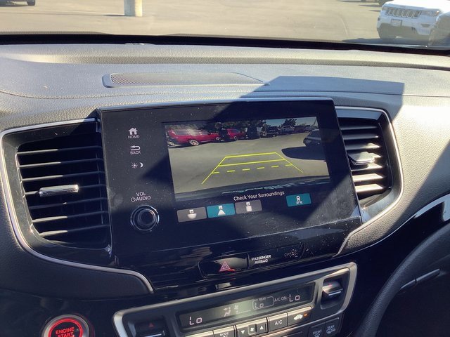 Used 2021 Honda Pilot Touring image 19