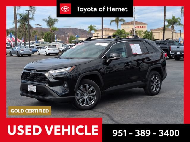 Used 2025 Toyota RAV4 XLE Premium w/ Weather Package AWD/4WD video 1