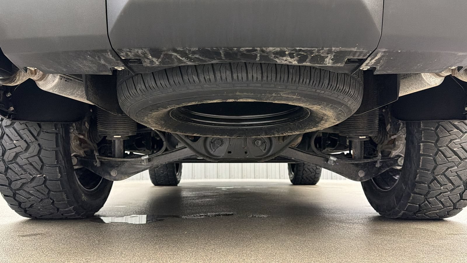Used 2026 GMC Yukon AT4 Ultimate w/ LPO, Floor Liner Package AWD/4WD image 21