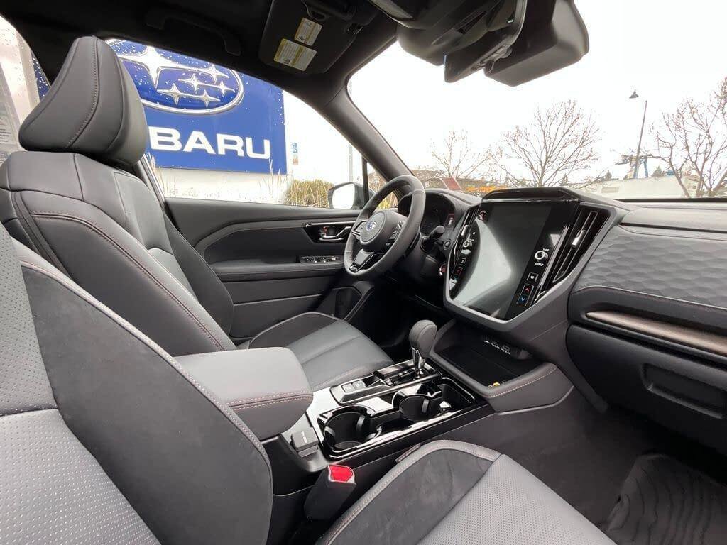 Certified 2025 Subaru Forester Touring AWD/4WD image 20