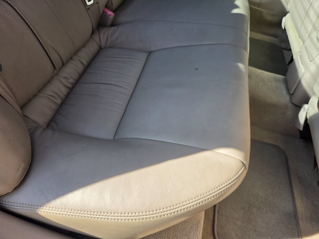Used 2001 Lexus ES 330 FWD image 29