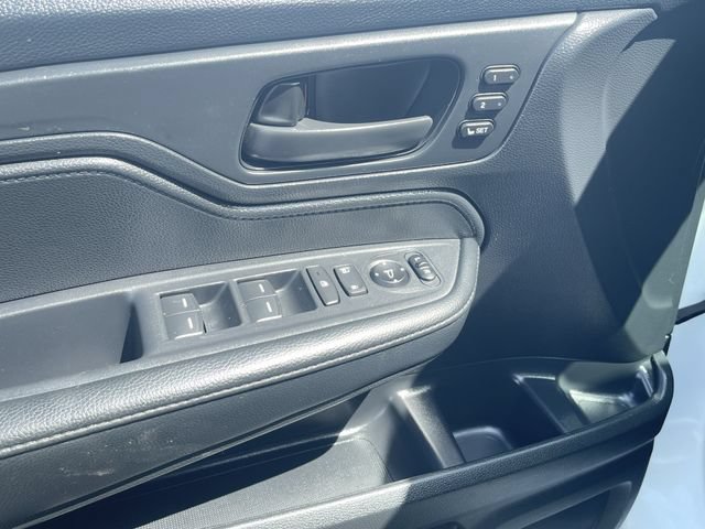 Used 2025 Honda Odyssey Sport-L image 24