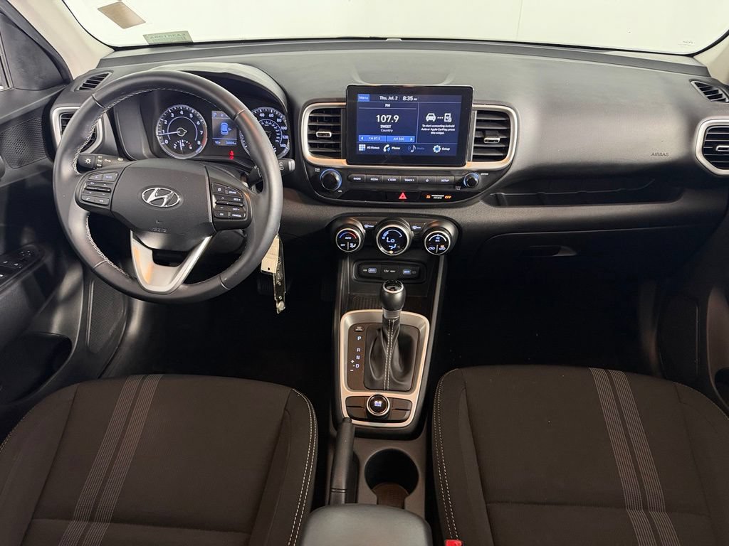 Used 2022 Hyundai Venue SEL FWD image 13
