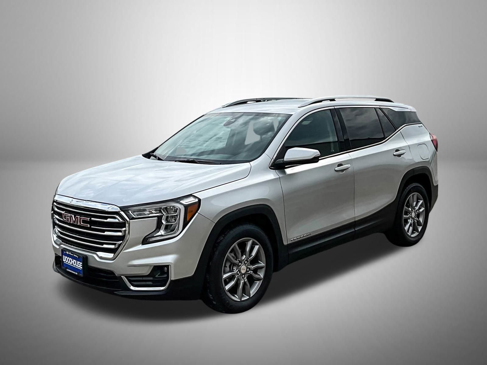 Certified 2022 GMC Terrain SLT image 1