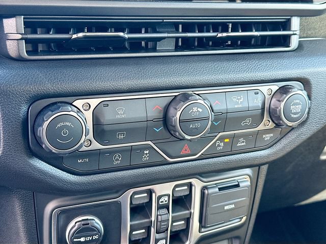 New 2026 Jeep Gladiator Willys AWD/4WD image 11