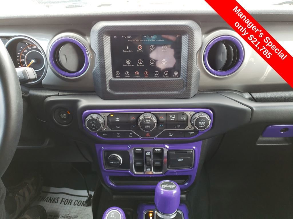 Used 2018 Jeep Wrangler Unlimited Sahara image 18