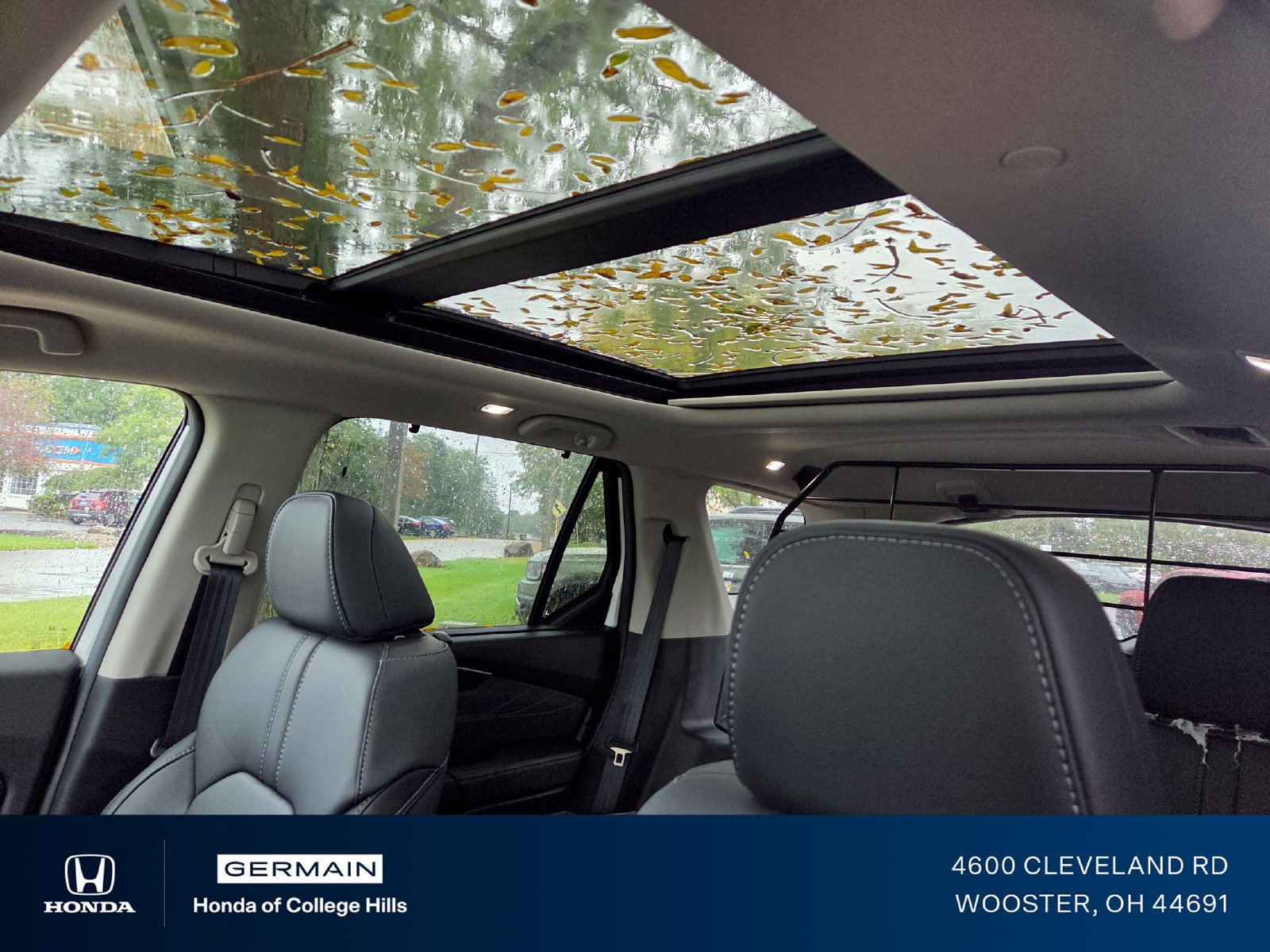 New 2026 Honda Pilot Touring image 5