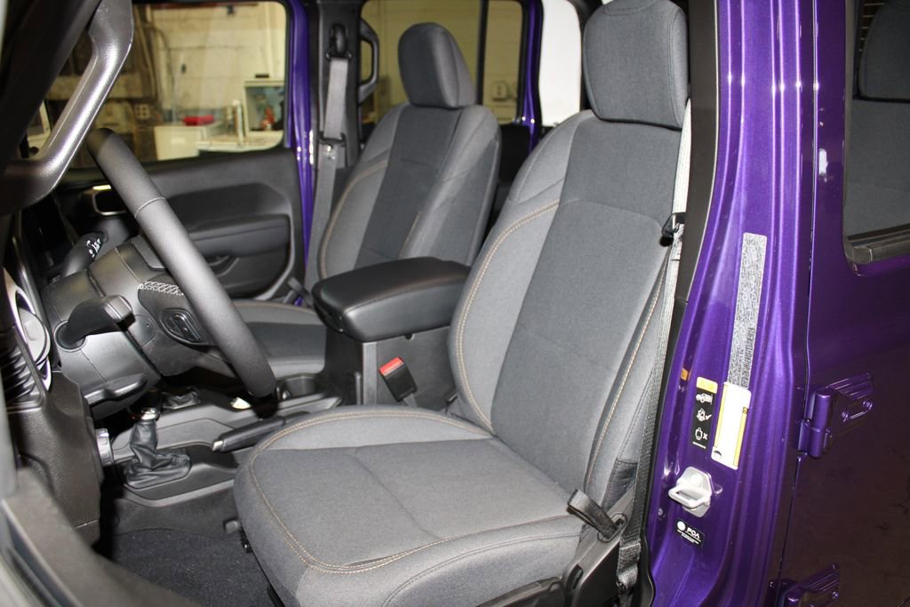 New 2026 Jeep Gladiator Sport image 22