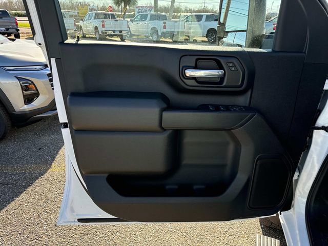 New 2025 Chevrolet Low Cab Forward 5500XD RWD image 42