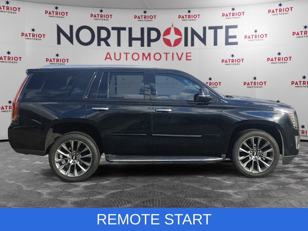 Used 2020 Cadillac Escalade Premium Luxury w/ Escalade Sport Edition image 12