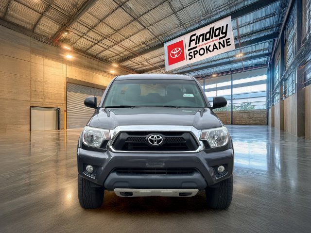Used 2015 Toyota Tacoma 4x4 Double Cab w/ SR5 Package image 2