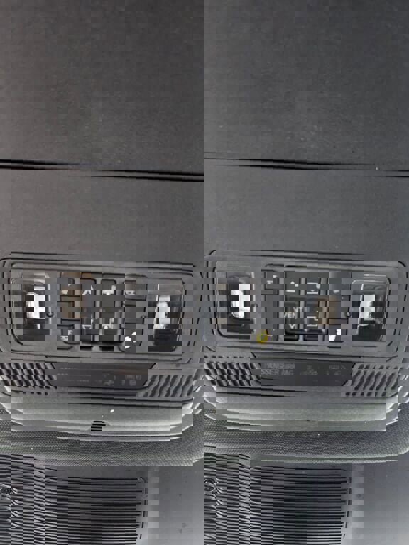 Used 2021 Ford Explorer Platinum w/ Equipment Group 601A image 17