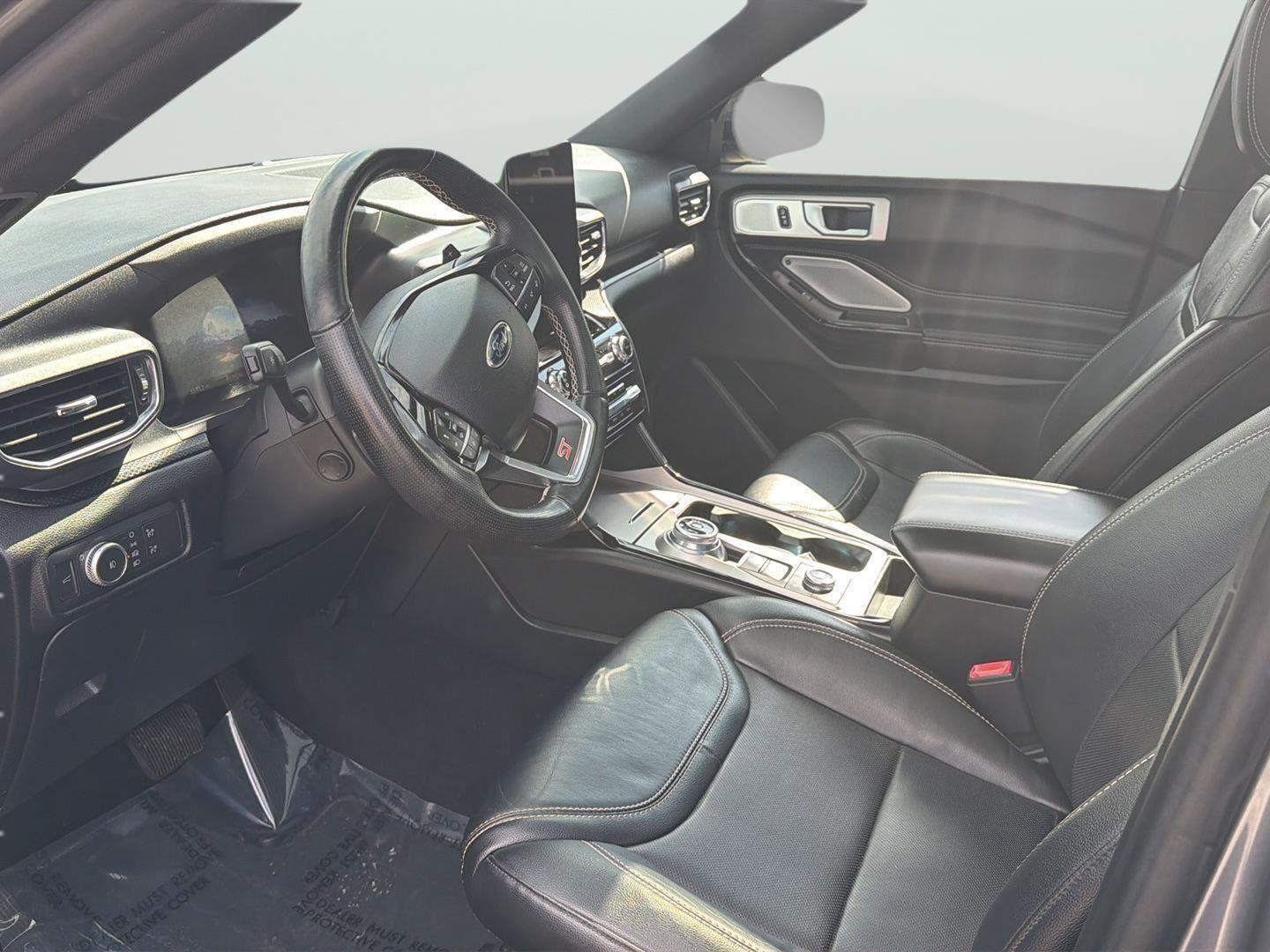 Certified 2021 Ford Explorer ST w/ Equipment Group 401A image 18