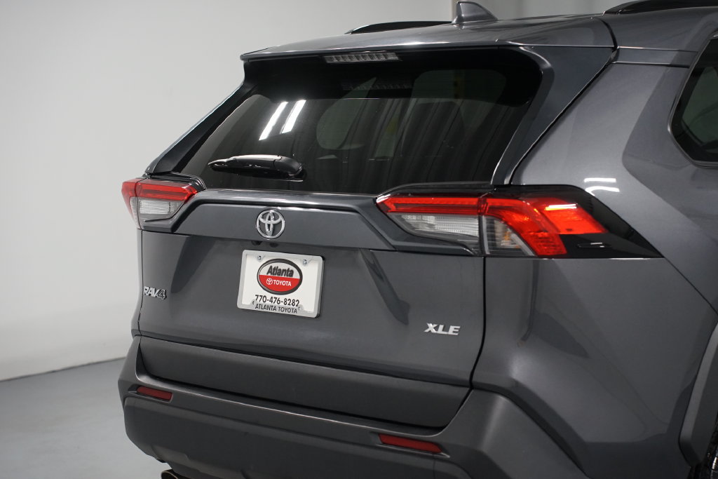 Certified 2025 Toyota RAV4 XLE FWD image 9