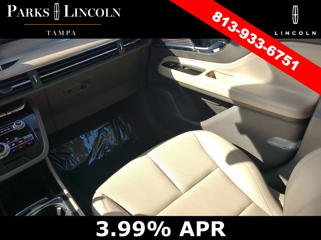 Certified 2022 Lincoln Corsair FWD w/ Equipment Group 101A image 14